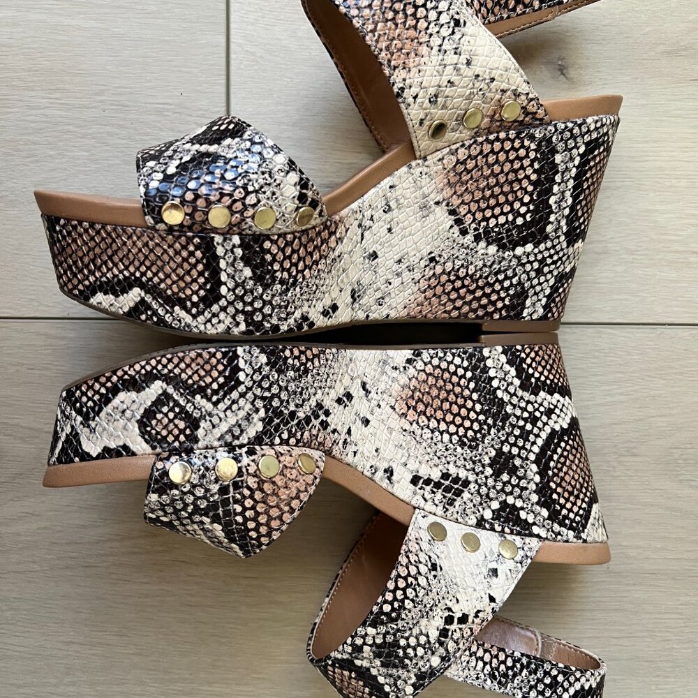 Vince Camuto Snake Python Wedge Velco Strap Women… - image 4